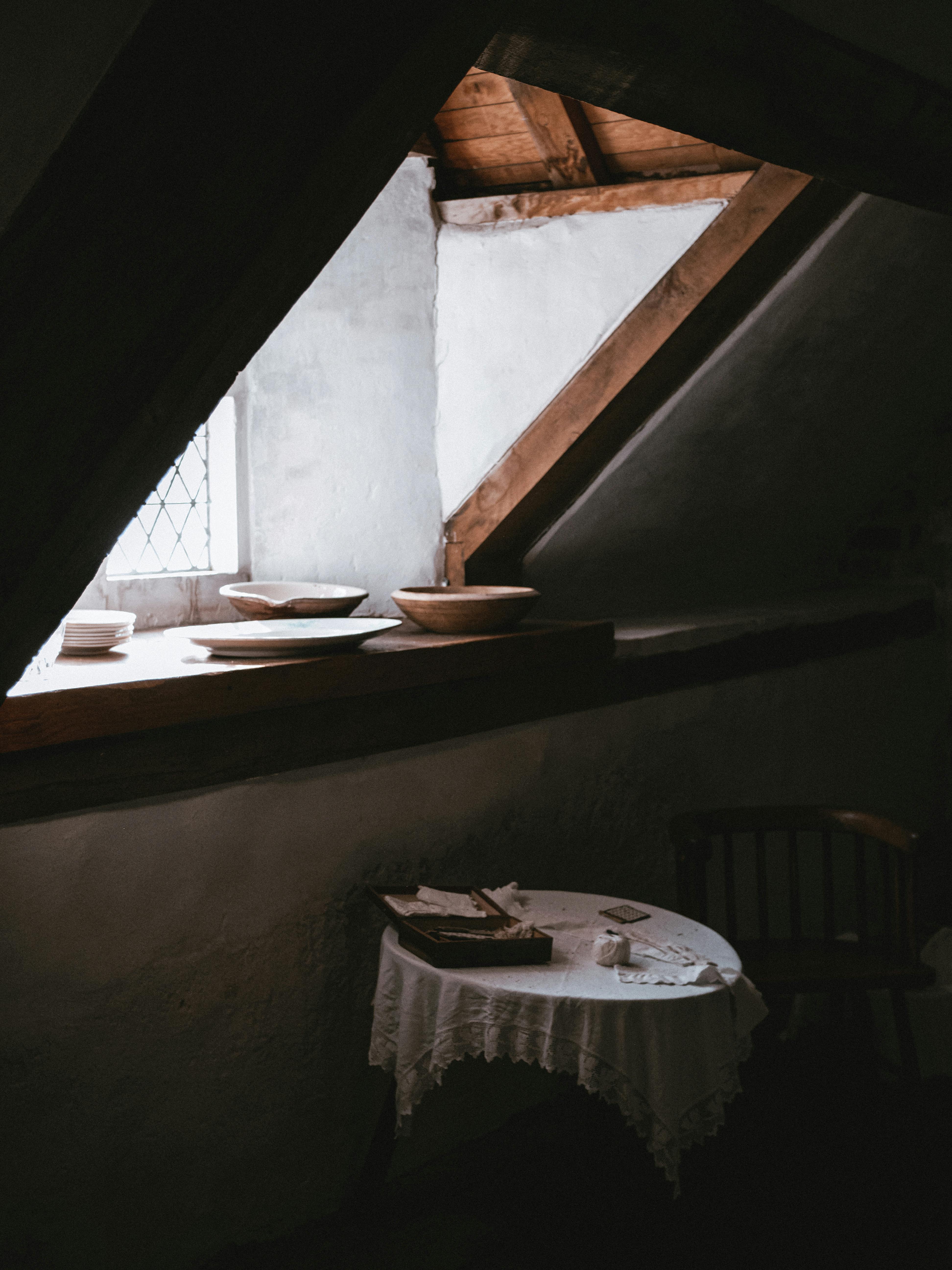 Smart Ways to Calculate How Much to Build a Deck in 2025